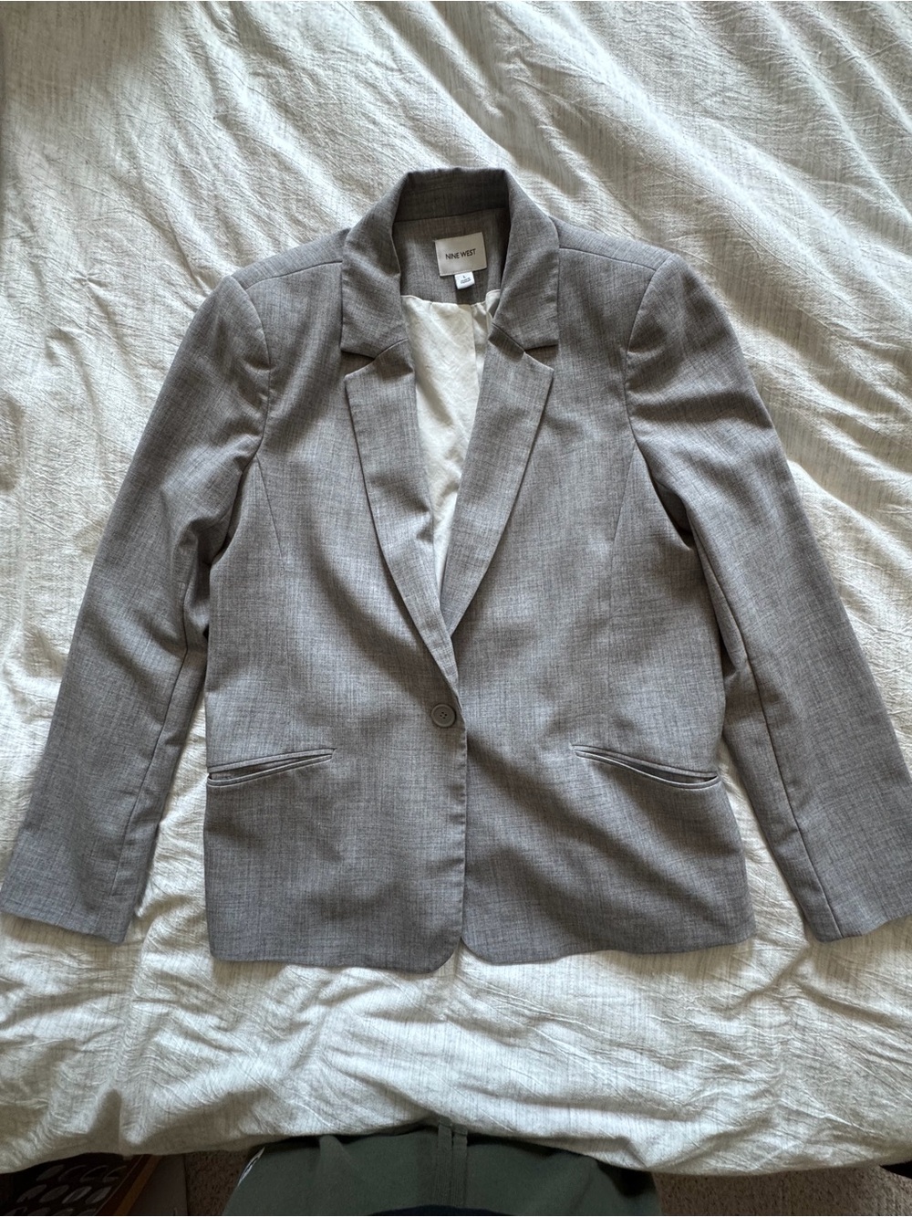 Nine West Light Gray Single-Button Tailored Blazer